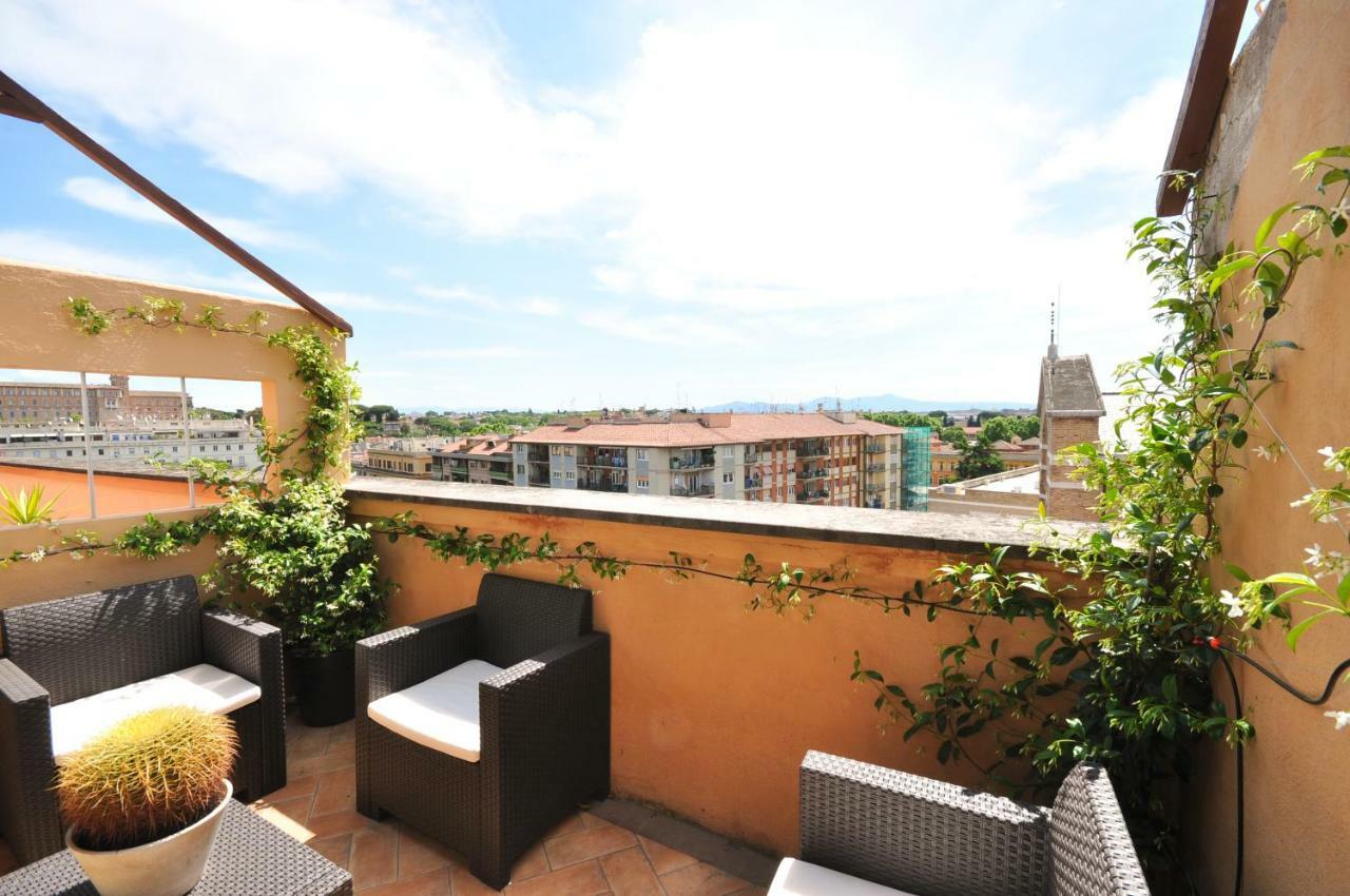Penthouse With View Apartamento Roma Exterior foto
